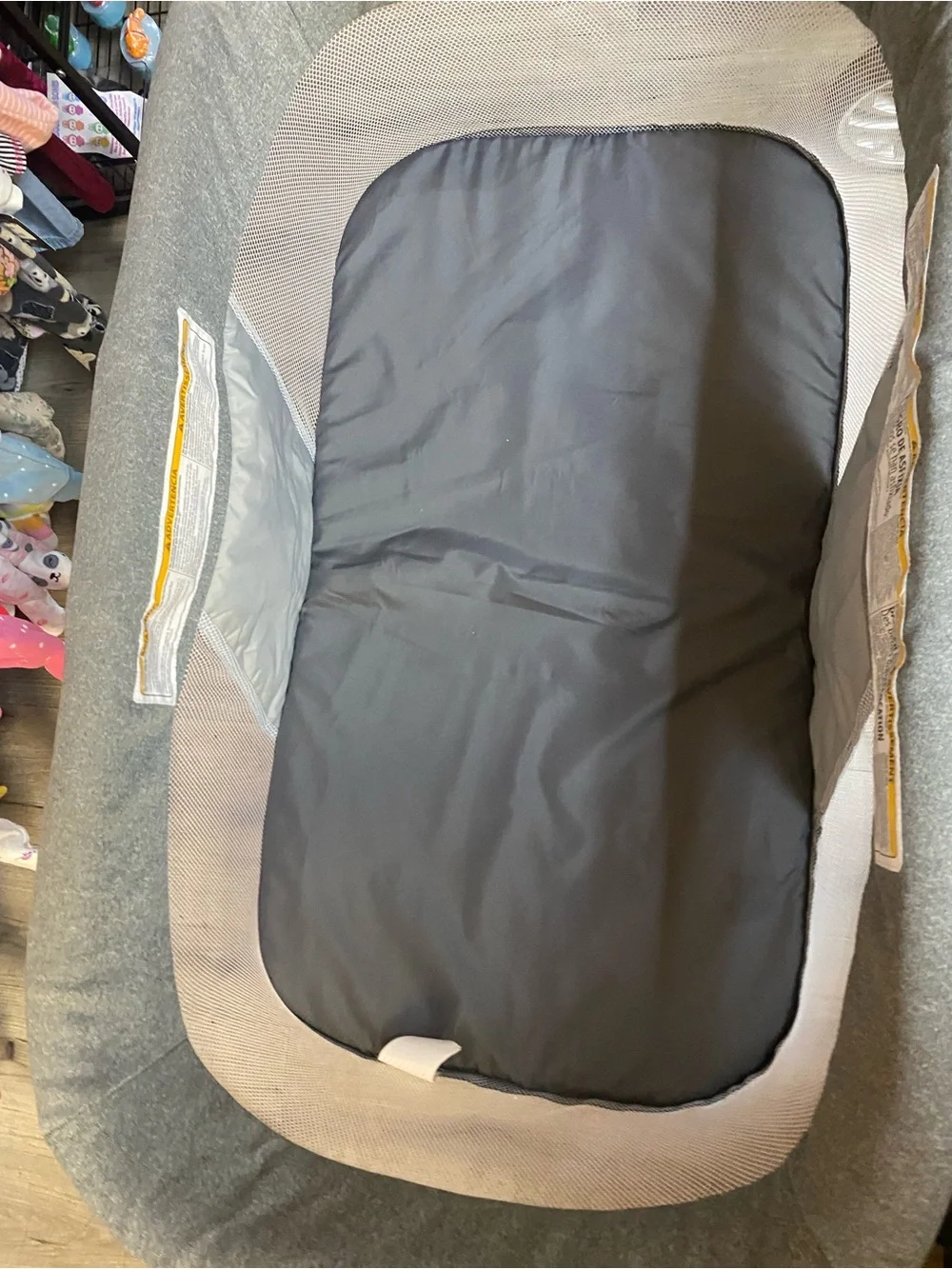 Baby Trend Quick-Fold 2-in-1 Rocking Bassinet